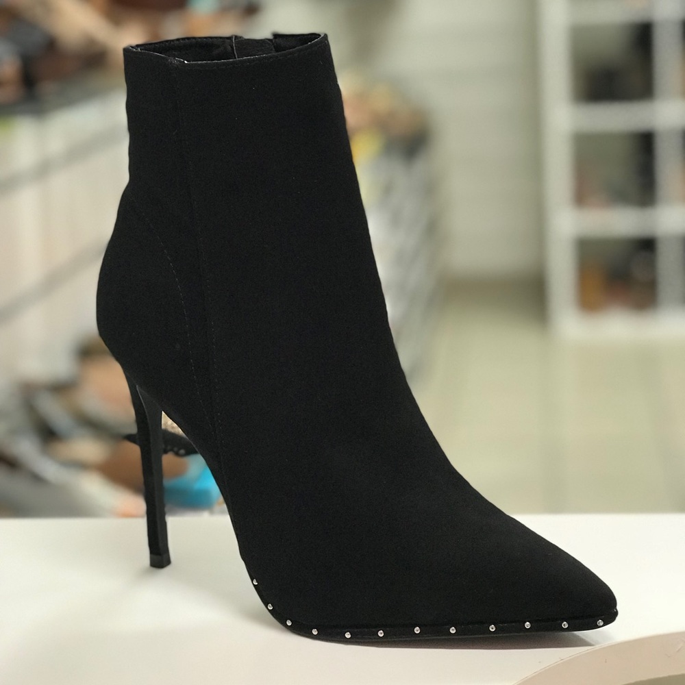 🖤Kenzie Booties🖤 - Picture 4 of 4